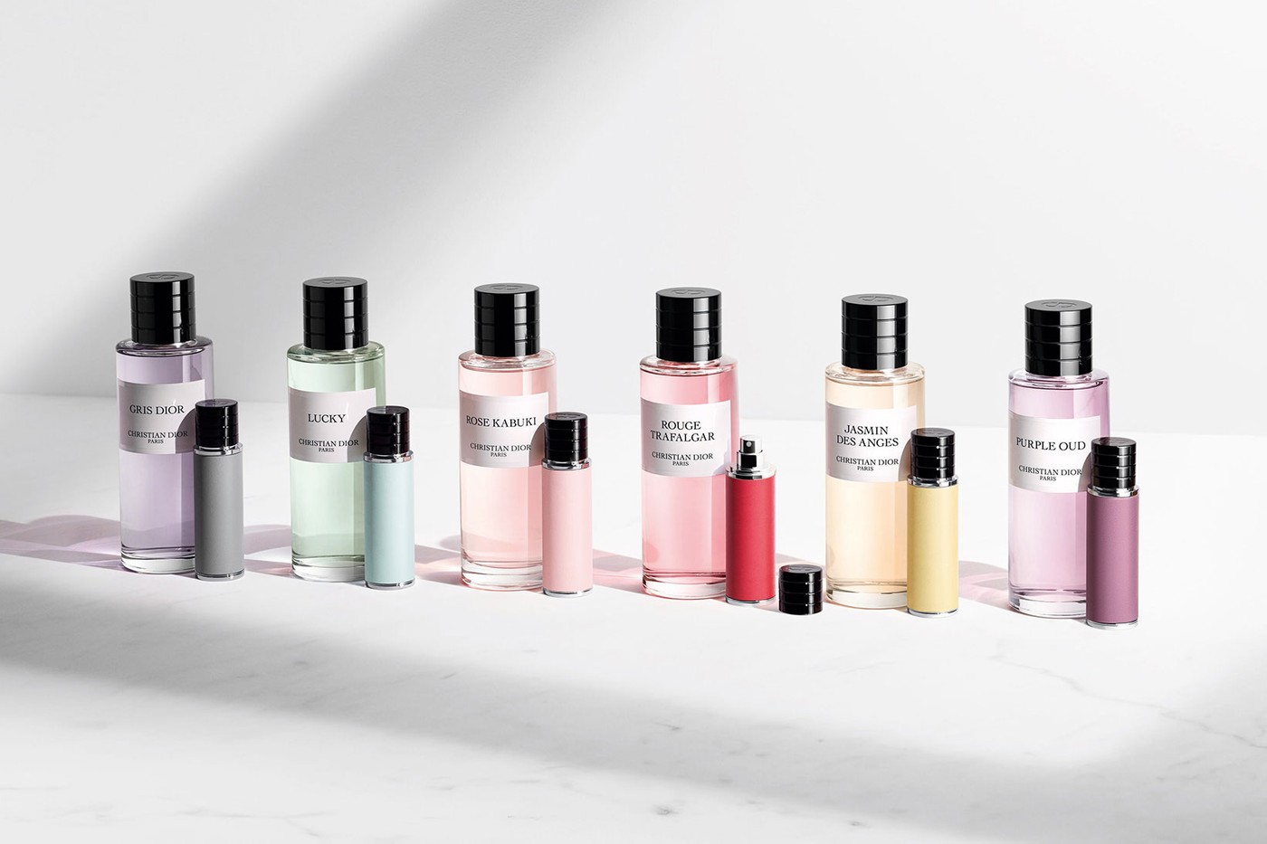 Dior выпустил коллекцию многоразовых флаконов для ароматов (фото 1)