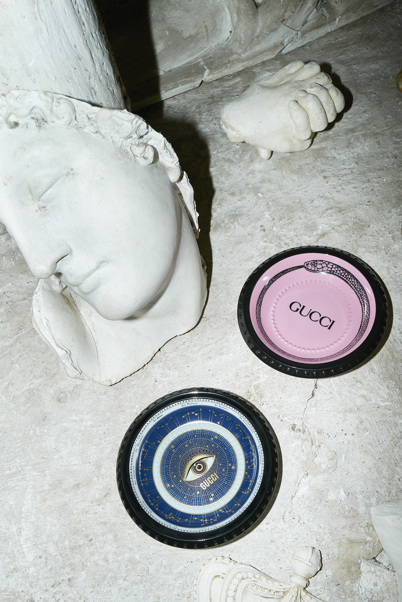Gucci Décor выпустил новую коллекцию посуды и предметов интерьера (фото 1)