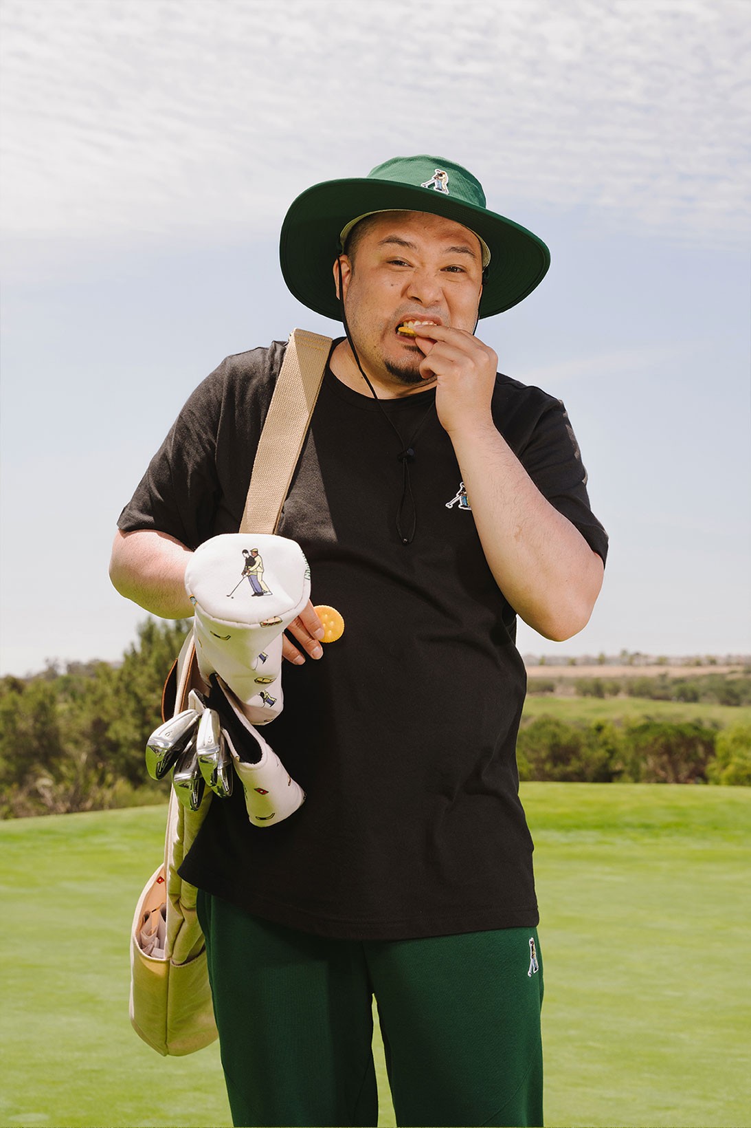 adidas выпустил гольф-коллекцию в стиле комедии «Счастливчик Гилмор» (фото 8)