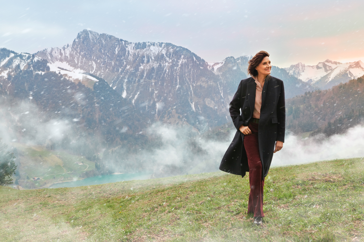 Новую коллаборацию Uniqlo и Инес де ля Фрессанж вдохновили горные пейзажи Швейцарии (фото 3)