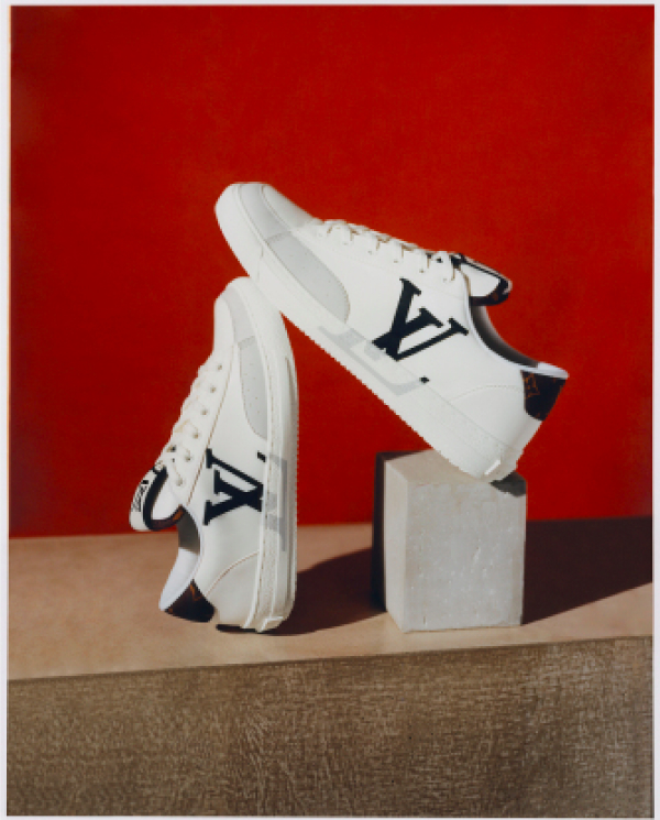 Louis Vuitton выпустил унисекс-кроссовки из переработанных материалов (фото 1)