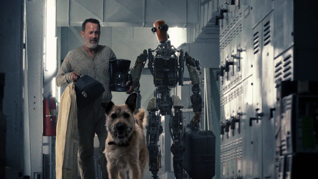 Apple TV+ показал первый кадр из фильма «Финч» с Томом Хэнксом в роли инженера-робототехника (фото 1)