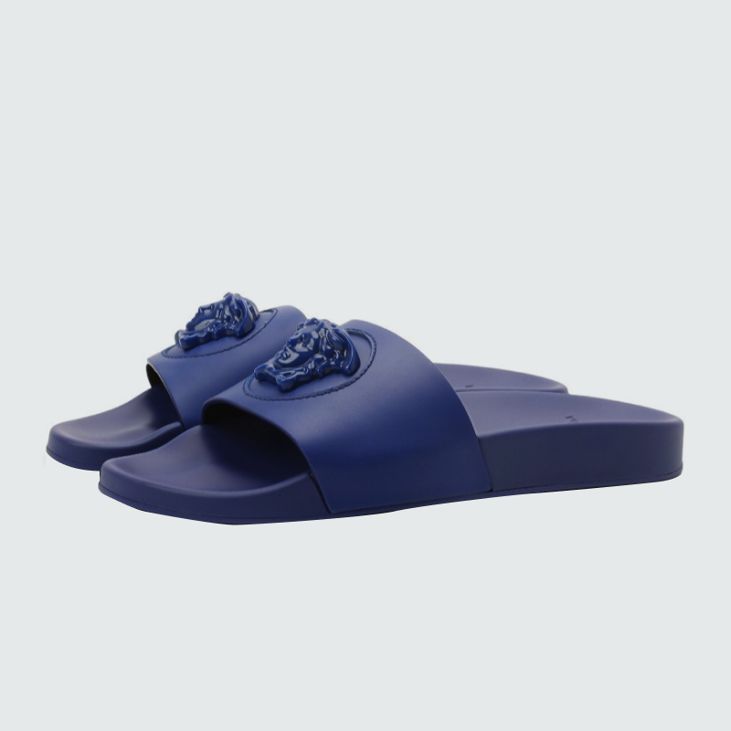 Утепляемся, но слегка: какую летнюю обувь можно носить с носками (фото 41)