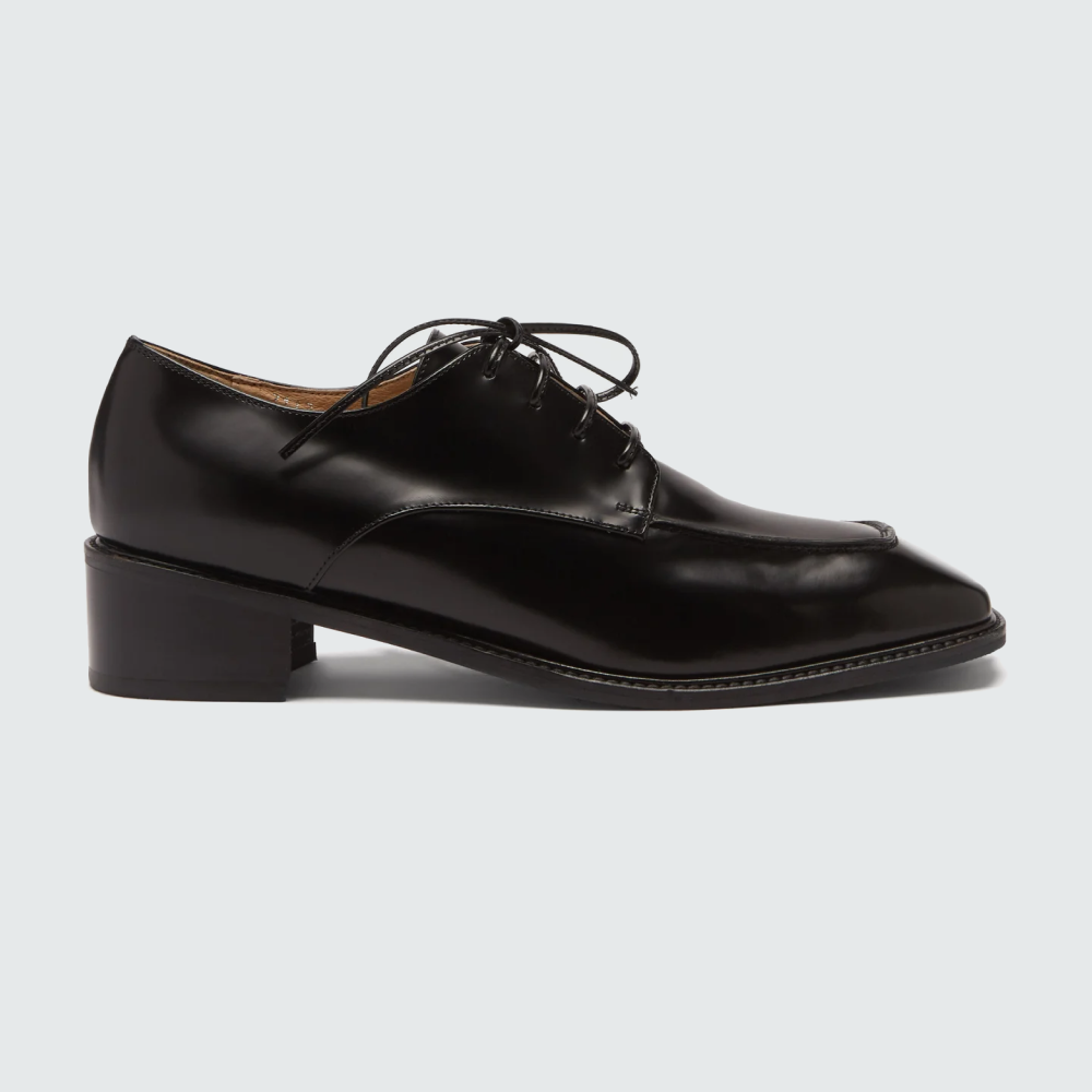 Балетки, лоферы или «Мэри Джейн»? К прогулкам в последние теплые дни мы готовы! (фото 55)