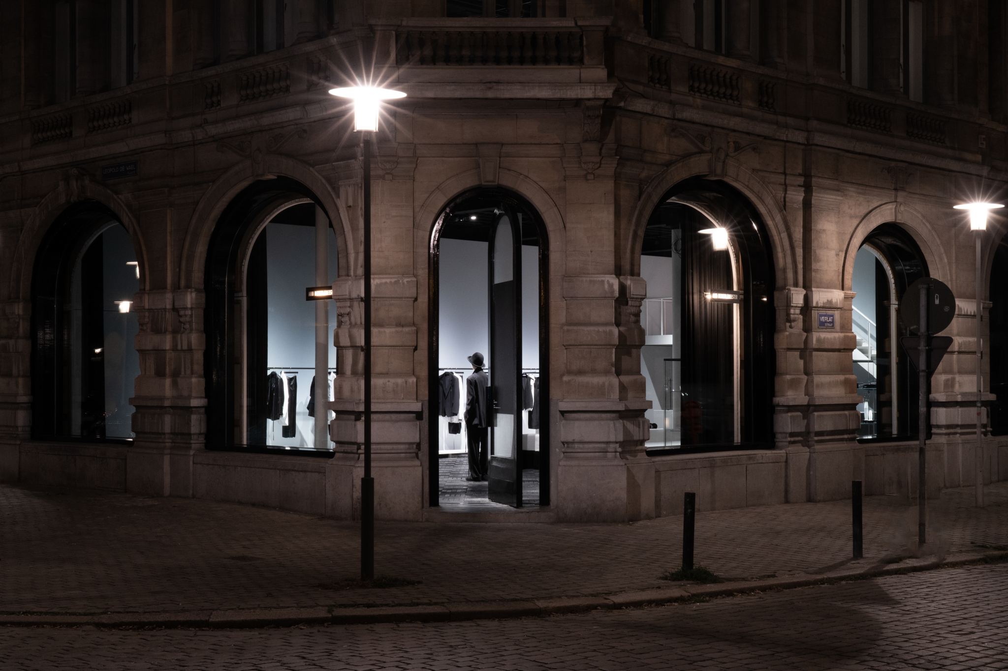 Ann Demeulemeester снова открывает флагманский магазин в Антверпене (фото 2)