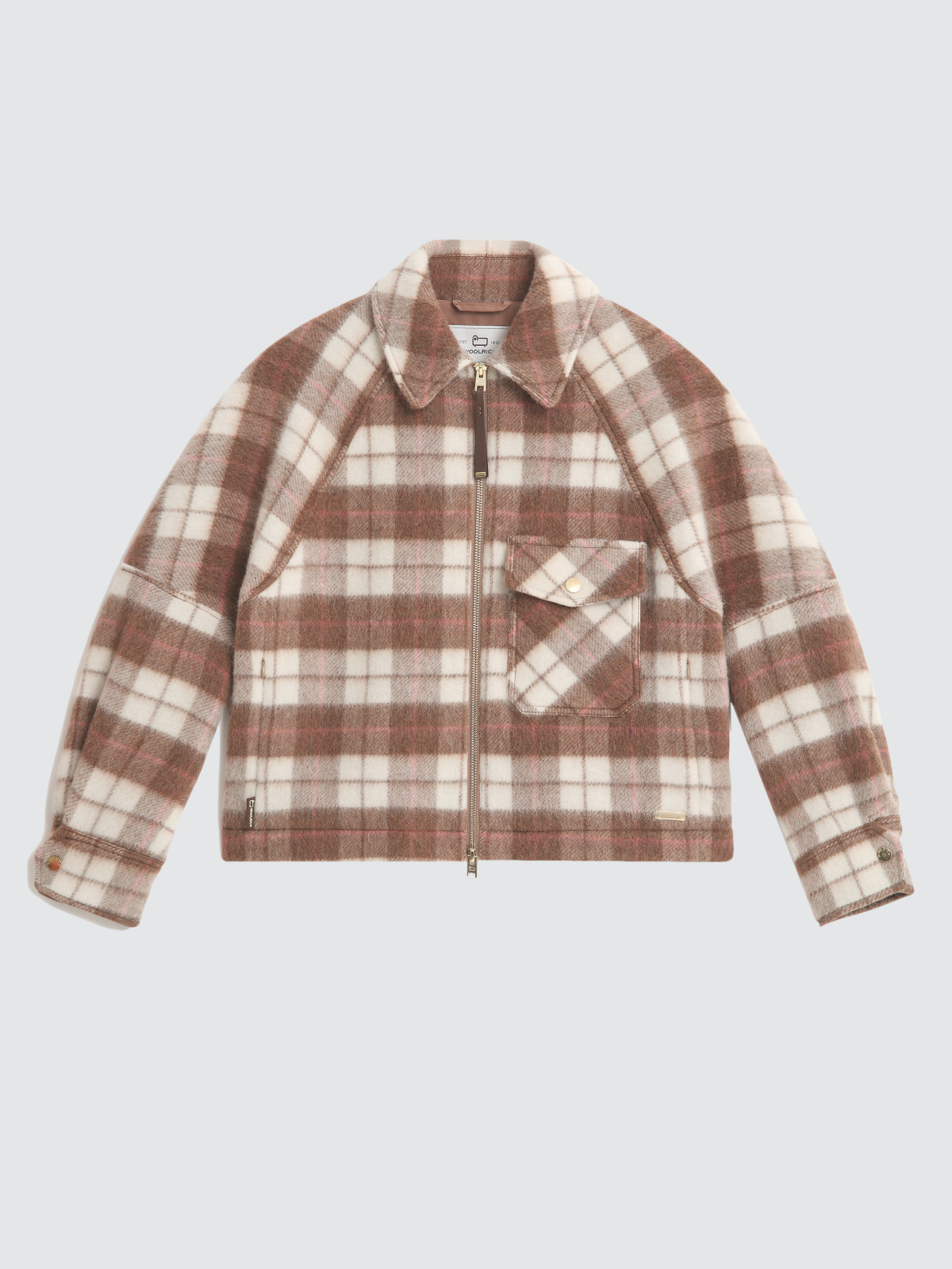 Легкие куртки на осень: утепленные рубашки, стеганые или в военном стиле (фото 5)