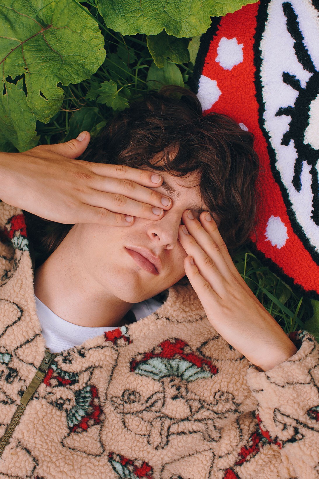 Lazy Oaf выпустил яркую зимнюю коллекцию, вдохновленную психоделикой и гедонизмом (фото 9)