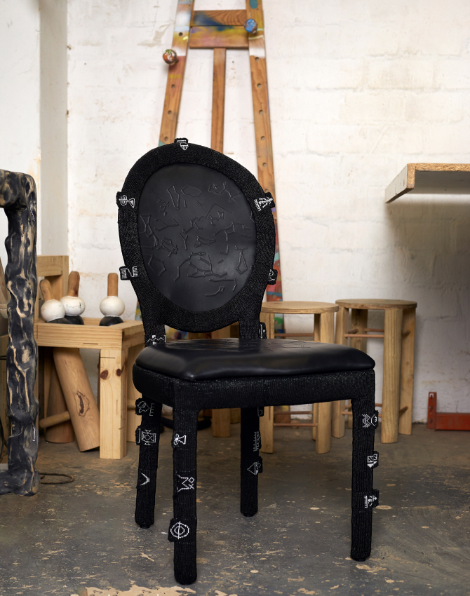 Dior представил арт-стулья для выставки Salone del Mobile в Милане (фото 3)