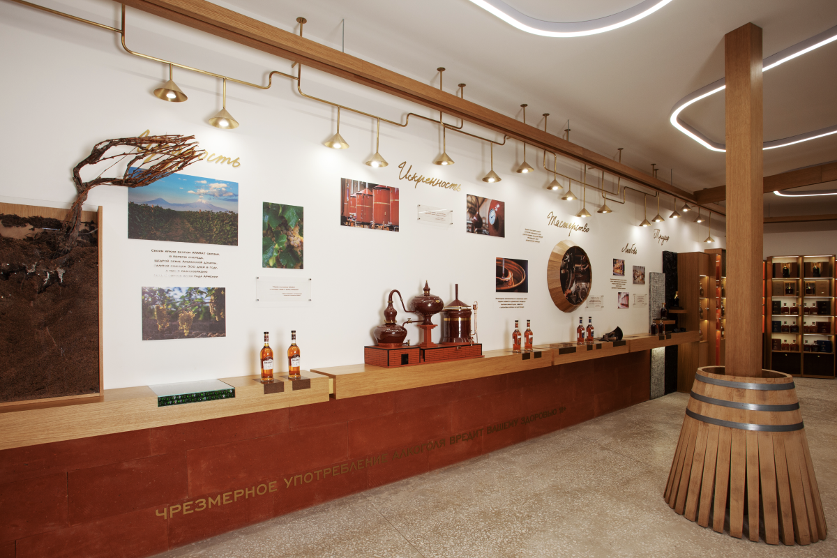 На ВДНХ открылся музей бренда Ararat (фото 3)