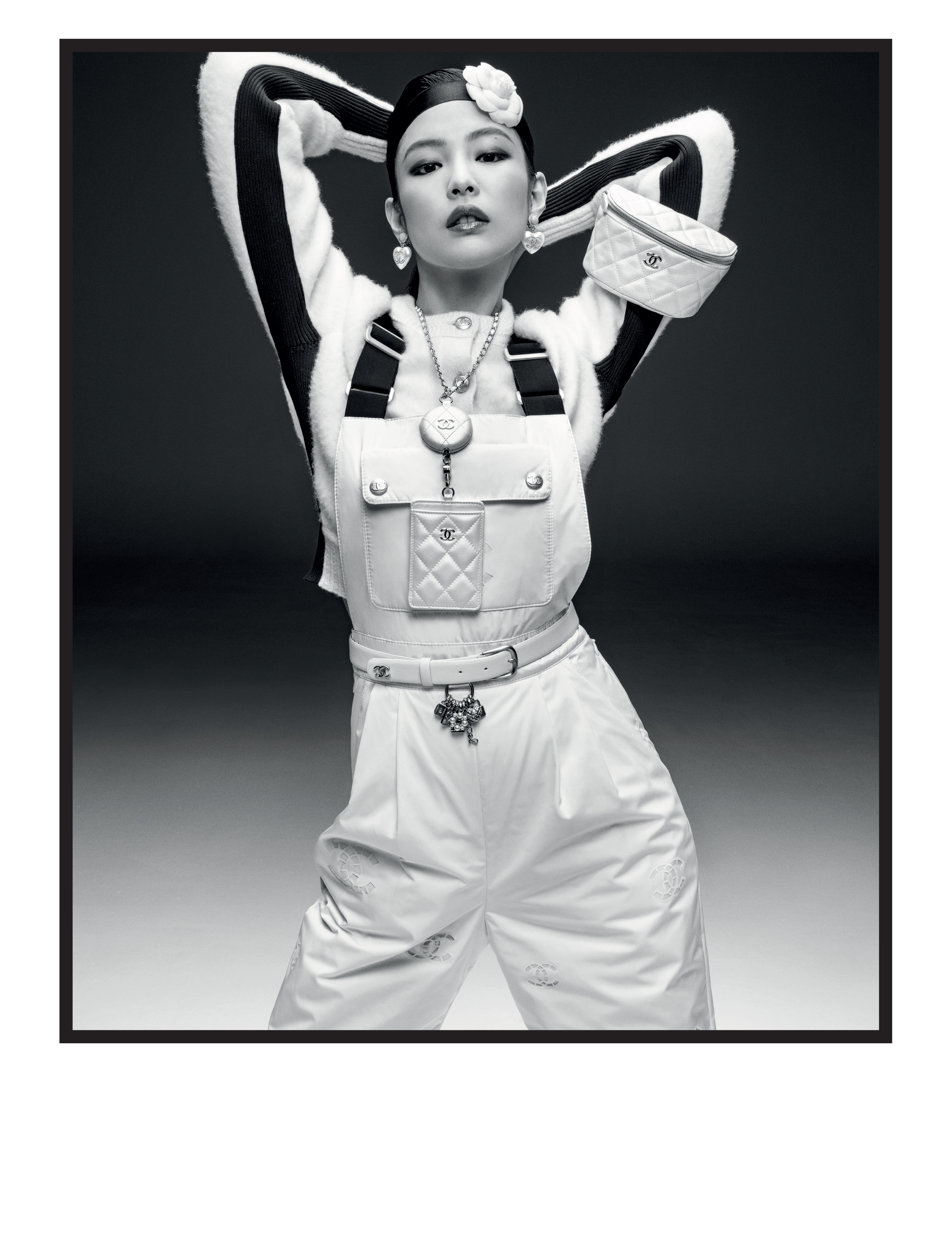 Дженни из Blackpink снялась в новой кампании Chanel (фото 4)