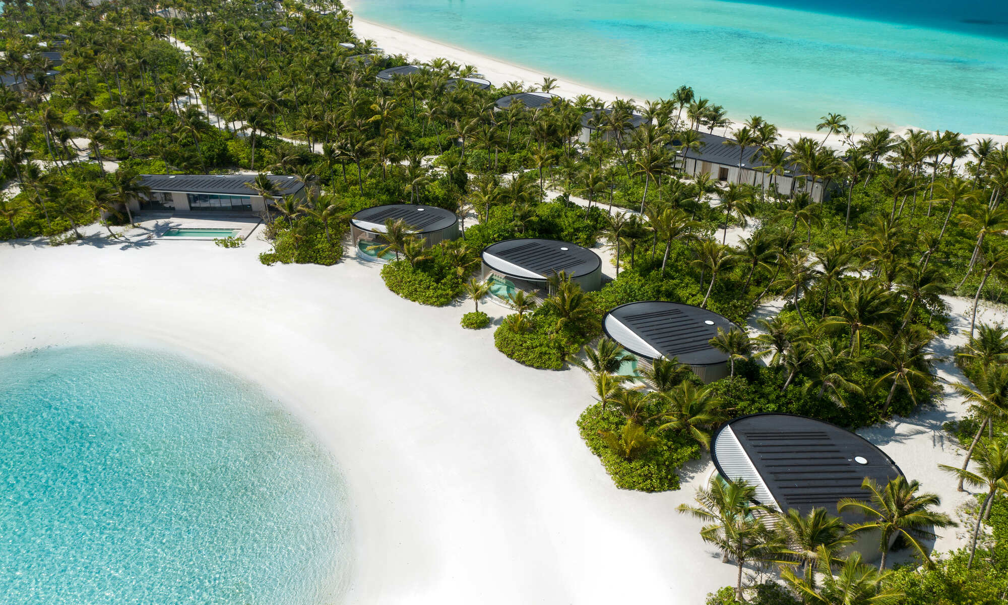 Все еще в поисках идеального места для отдыха? Мы нашли его – The Ritz-Carlton Maldives (фото 7)