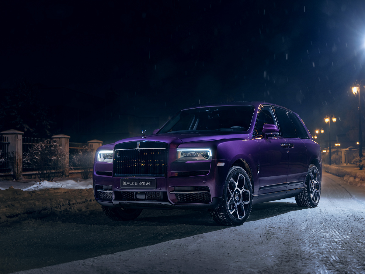 Rolls-Royce представил новые модели Black Badge, вдохновленные московскими ночами (фото 8)