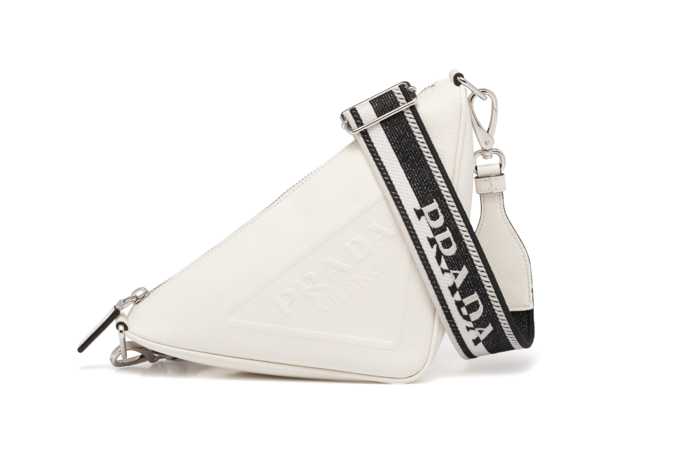 Prada представил коллекцию сумок Triangle (фото 7)