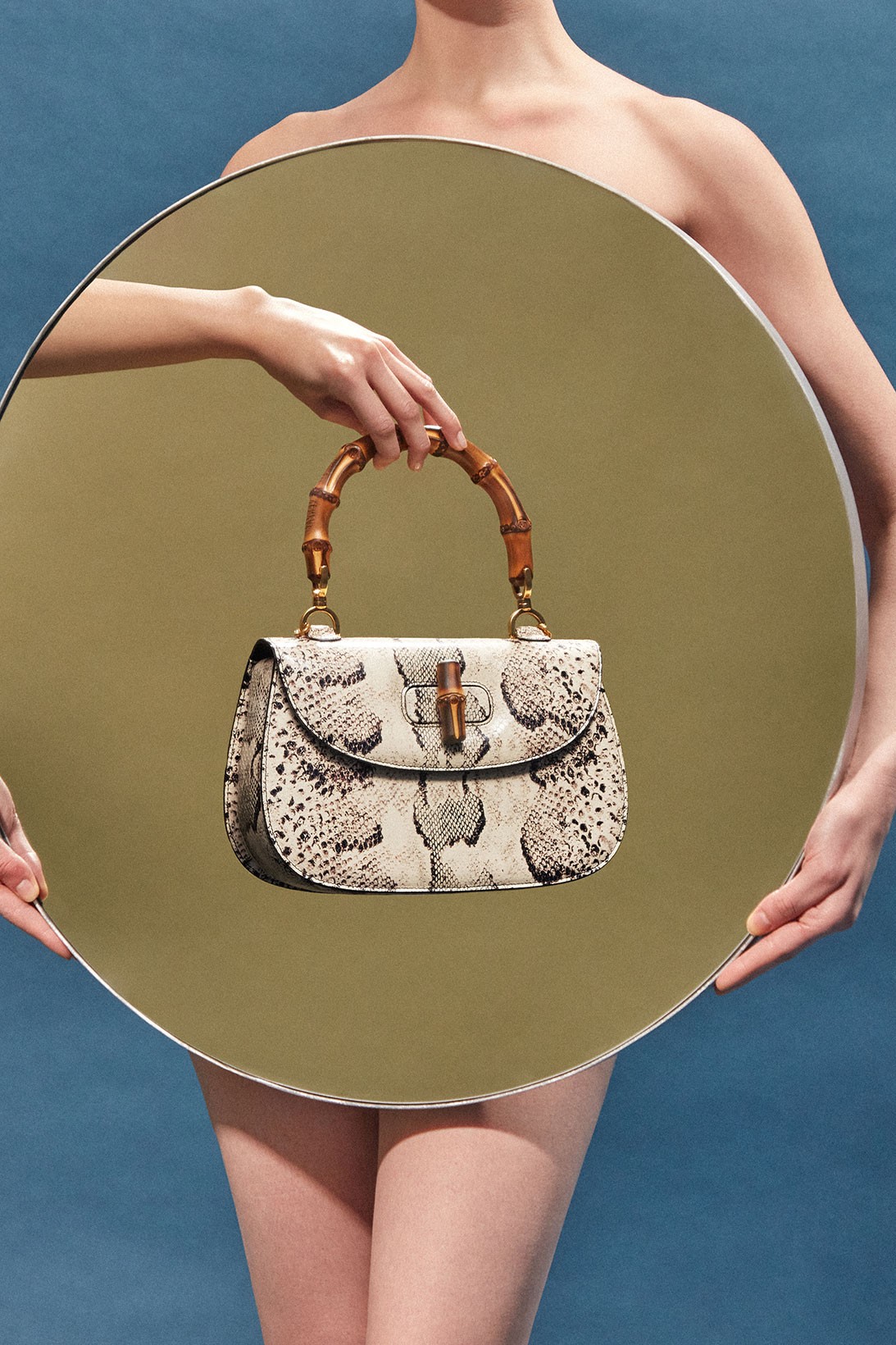 Алессандро Микеле представил новую версию сумки Gucci Bamboo (фото 8)