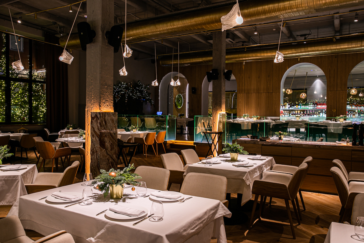 «Останавливаться я точно не собираюсь». Эмин Агаларов о новых проектах и планах, которым можно позавидовать (фото 2)