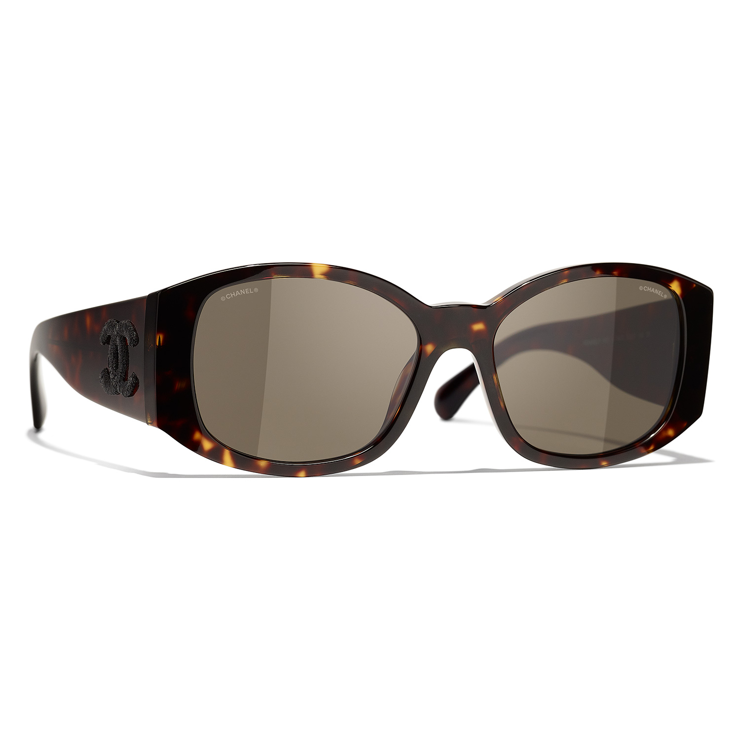 Chanel открывает российский онлайн-магазин солнцезащитных очков (фото 3)