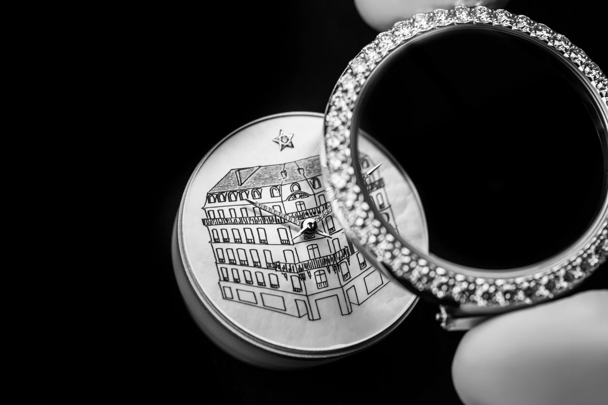 Dior посвятил новые часы историческому бутику на авеню Монтень (фото 3)