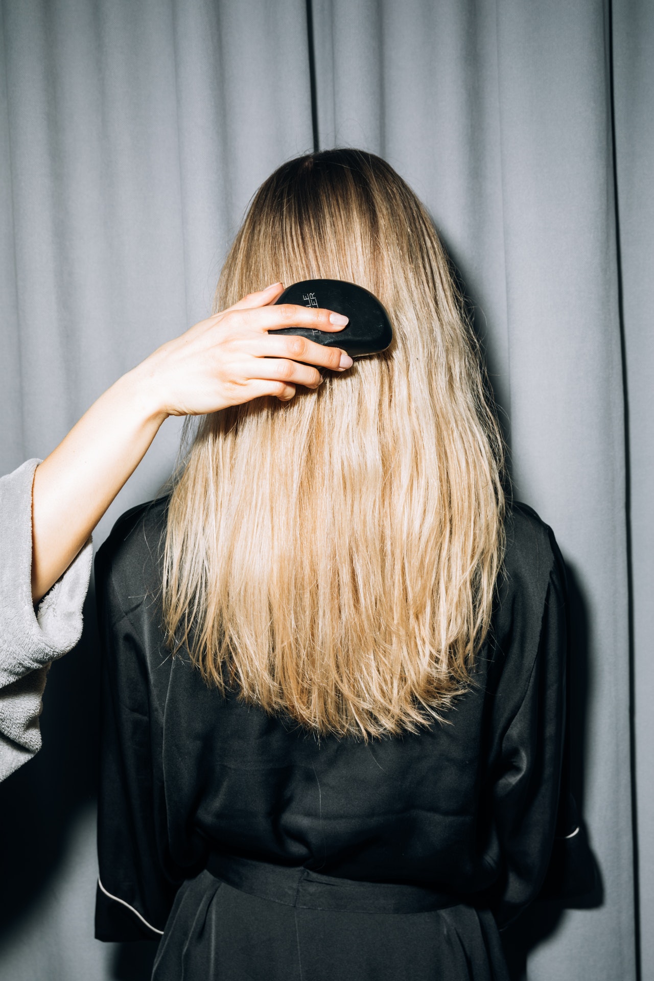 Выпадение волос при стрессе: как предотвратить и что может помочь (фото 5)