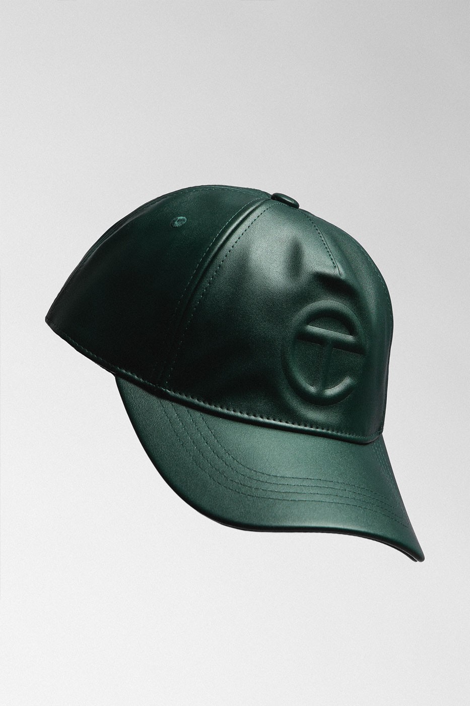 Telfar представил капсулу в оливковом цвете (фото 2)