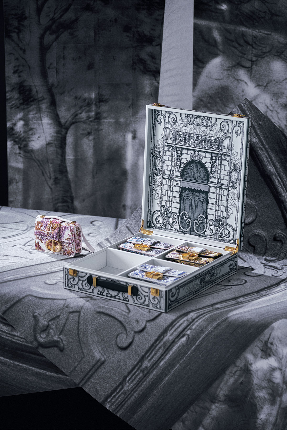 Dior представил коллекцию аксессуаров в честь бутика на авеню Монтень (фото 4)