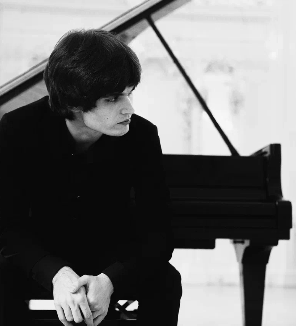 В Эрмитаже состоится сольный концерт пианиста Ильи Папояна (фото 2)