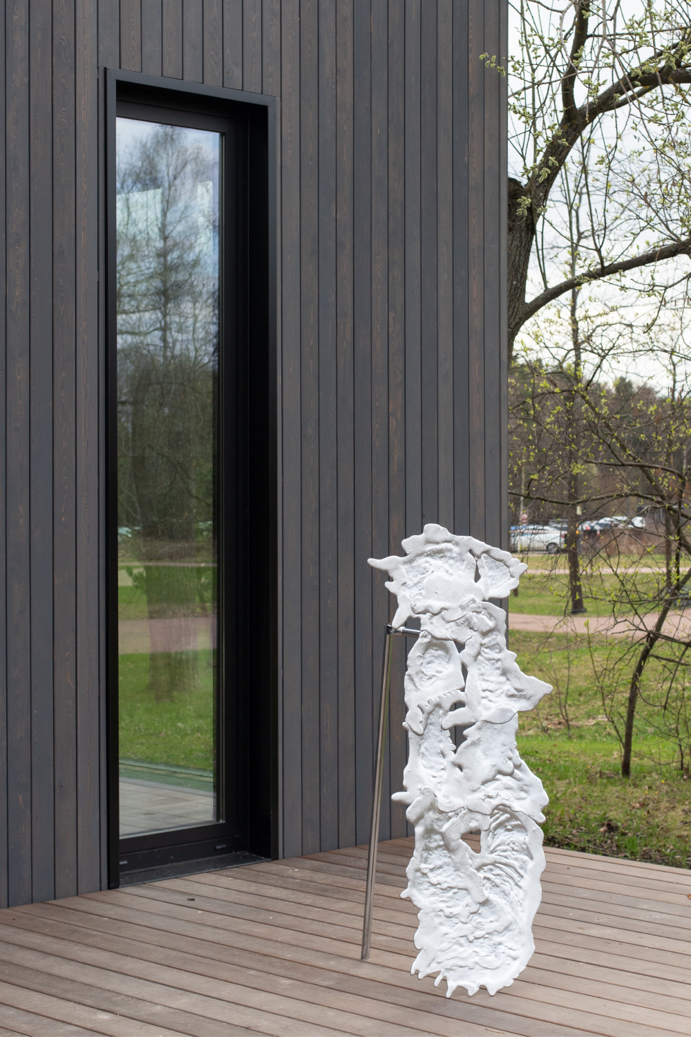 Escapenow и онлайн-галерея Sample запускает серию инсталляций современного искусства (фото 4)