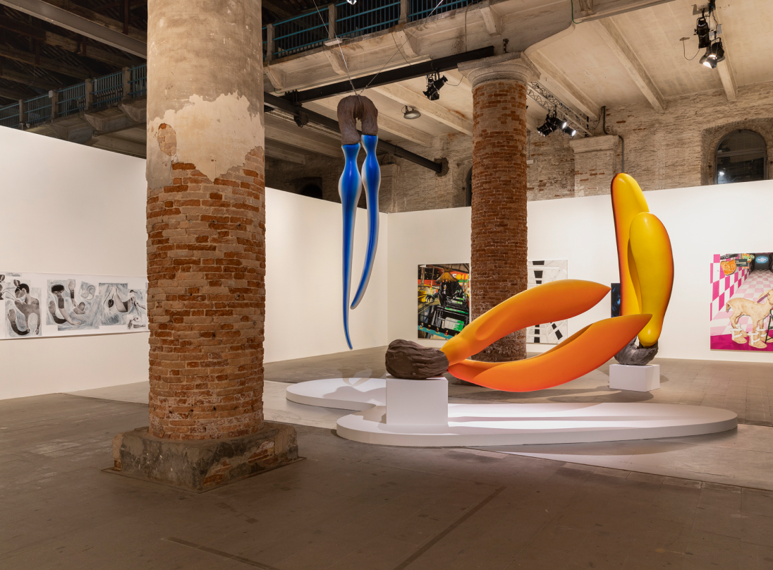 Пустующий российский павильон и женщины-музыканты: чем запомнится 59-я Венецианская биеннале (фото 7)