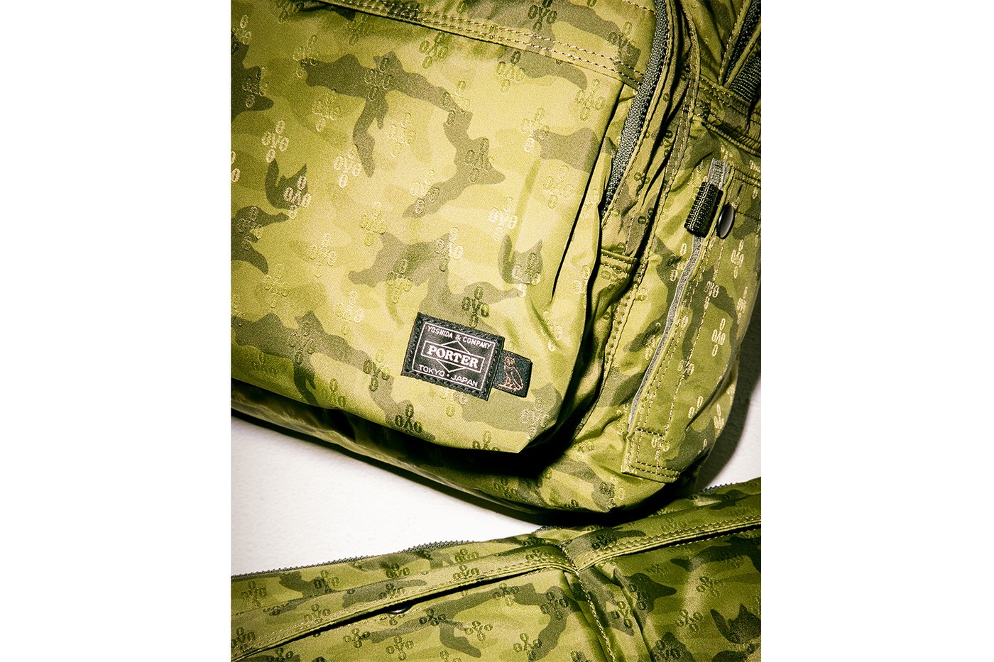 Бренд Дрейка OVO совместно с Porter выпустил коллекцию дорожных сумок (фото 2)