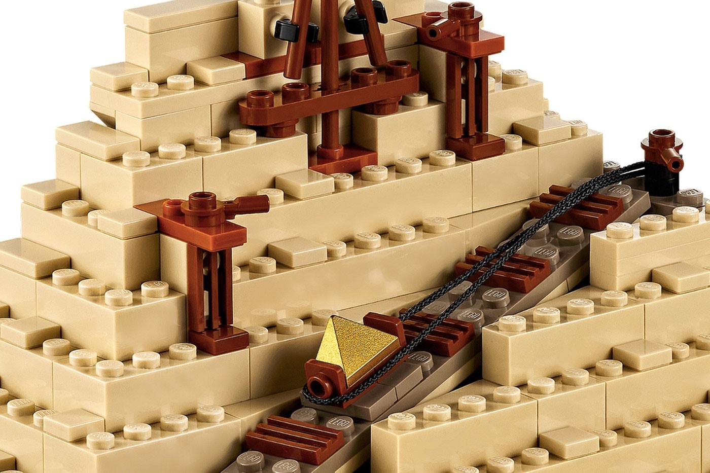 Lego представила набор для создания копии пирамиды в Гизе (фото 6)
