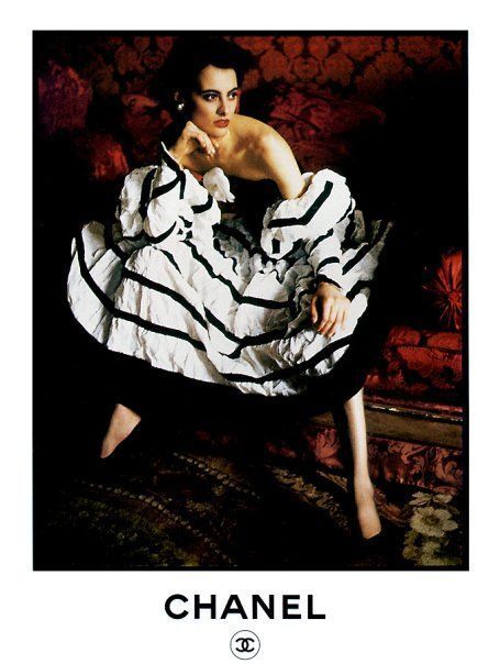 Что ни день — то Белла Хадид в винтаже. Вот 5 ее образов с Каннского кинофестиваля (фото 8)