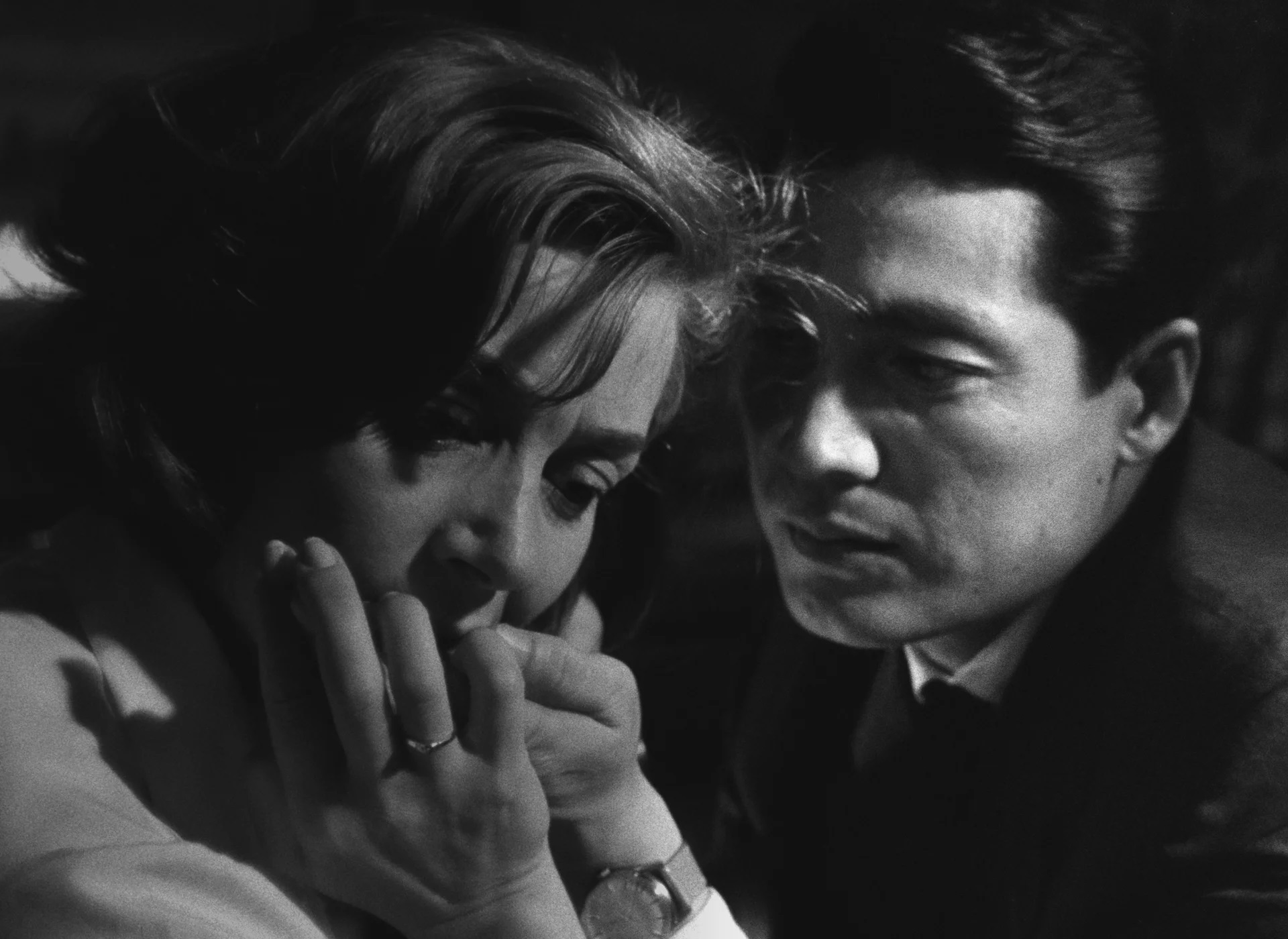 Почему стоит увидеть на большом экране «Хиросима, любовь моя» — кино о любви после катастрофы (фото 4)