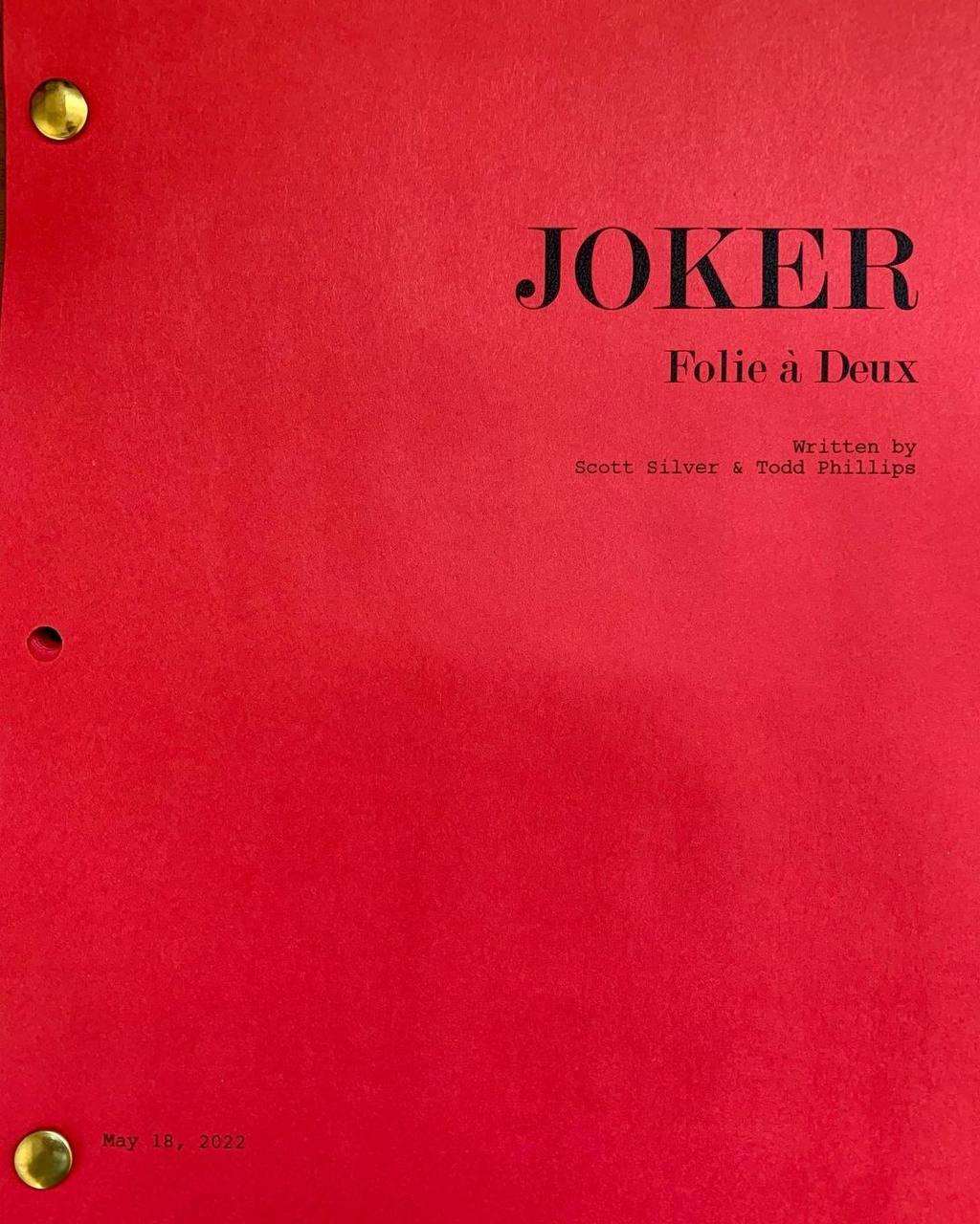 Режиссер «Джокера» опубликовал обложку сценария второй части фильма (фото 1)