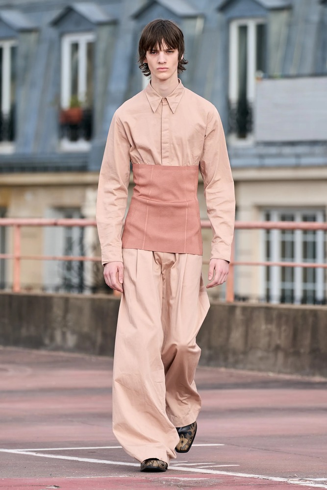 Главное с Недели мужской моды в Париже весна-лето 2023 (фото 22)