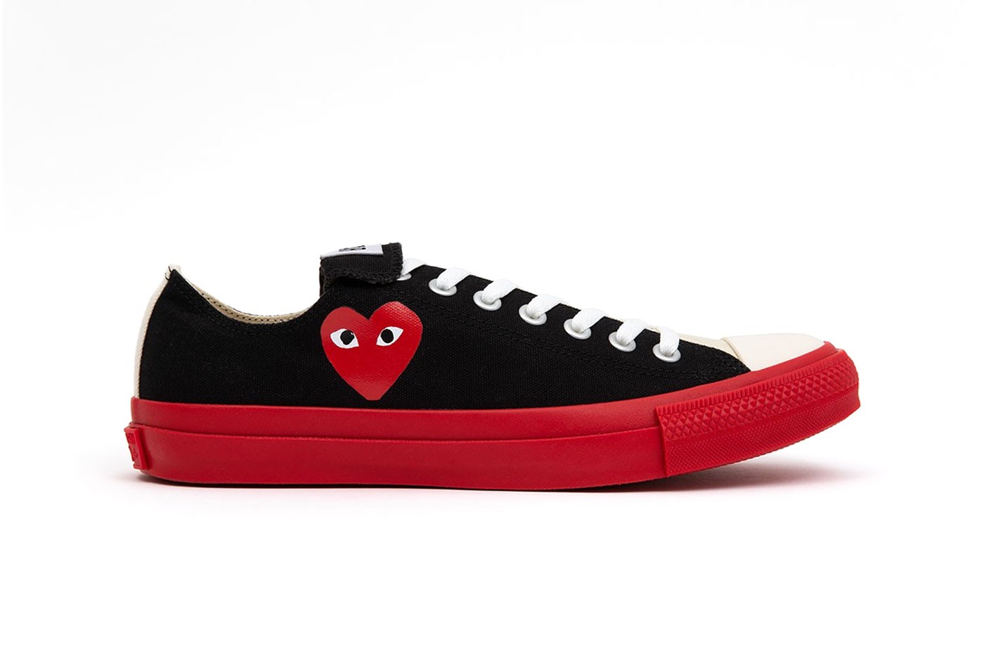Comme des Garçons Play и Converse показали новую модель кед с красной подошвой (фото 4)