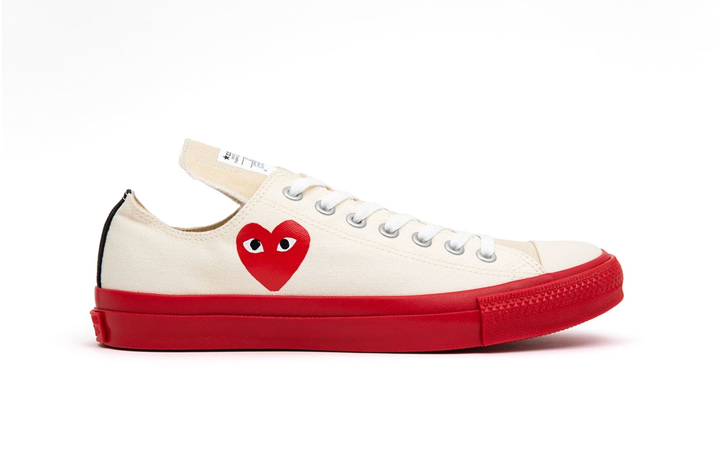 Comme des Garçons Play и Converse показали новую модель кед с красной подошвой (фото 6)