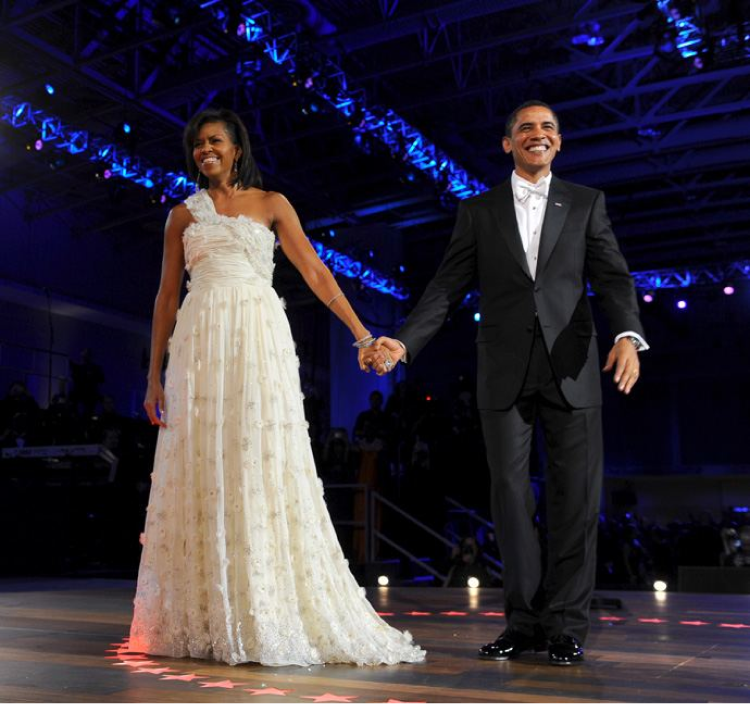 Джейсон Ву выпустит NFT инаугурационного платья Мишель Обамы (фото 1)