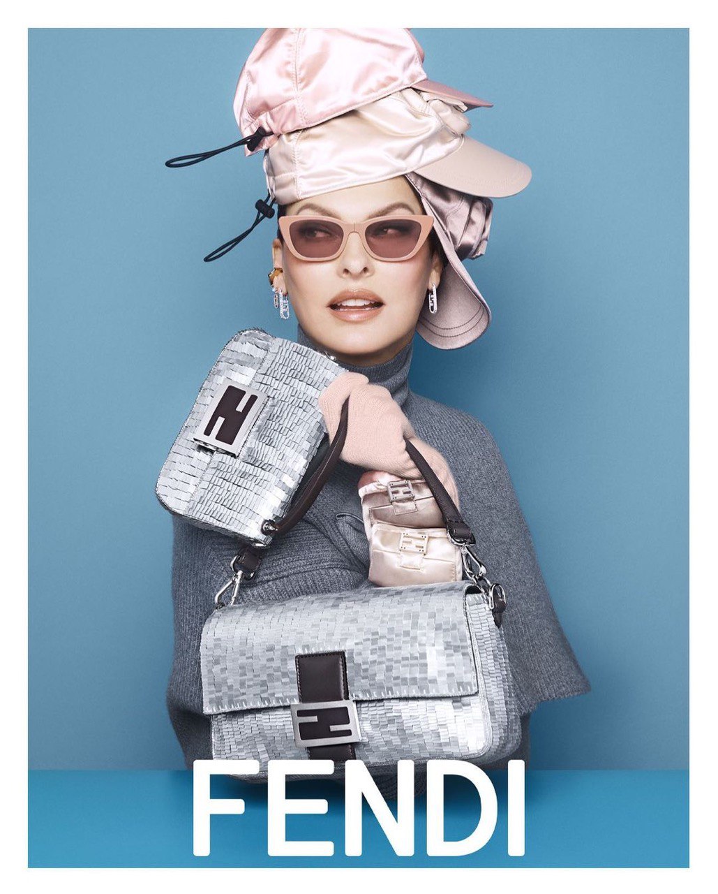 Fendi проведет показ в честь 25-летия сумки Baguette (фото 1)