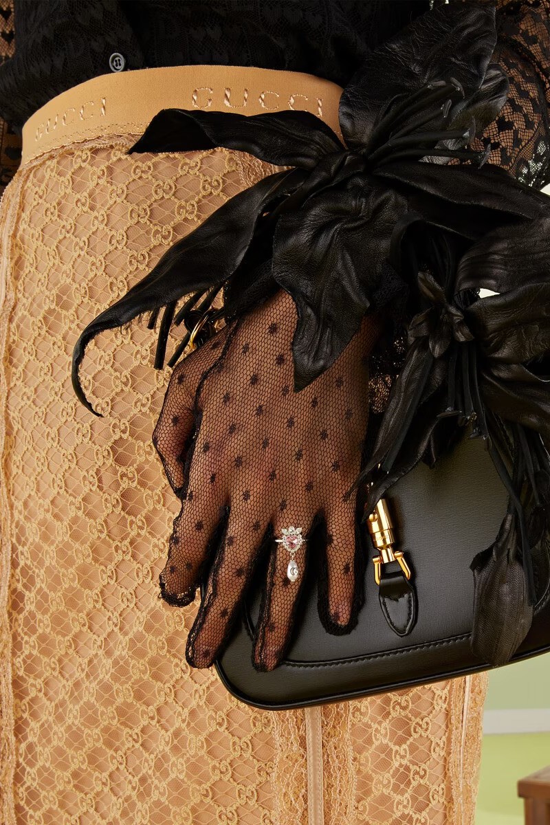 Алессандро Микеле посвятил новую коллекцию Gucci любви и свободе (фото 11)