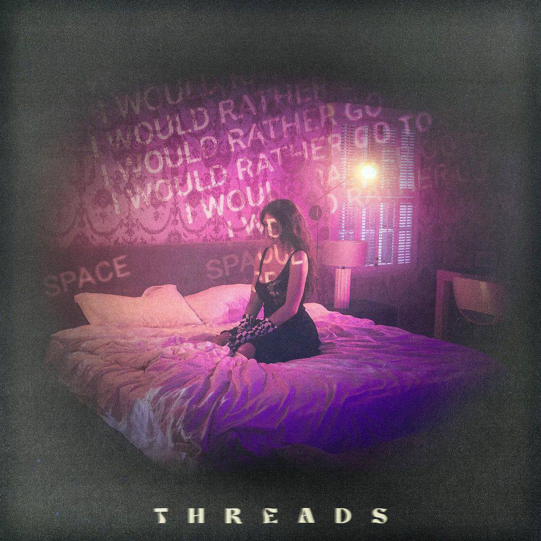 Младшая сестра Лорд выпустит дебютный сингл «Threads» (фото 1)