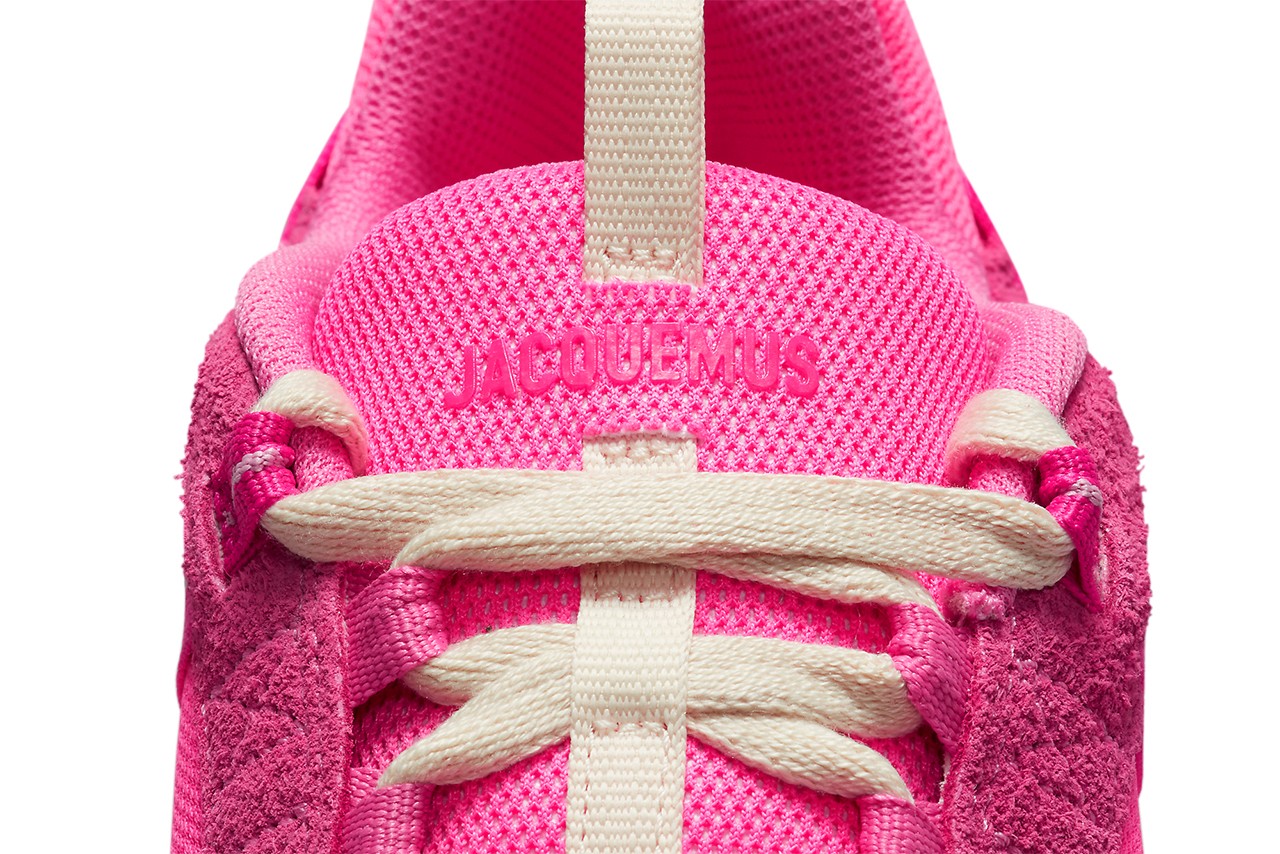 Jacquemus показал кроссовки из коллаборации с Nike в ярко-розовом оттенке (фото 5)