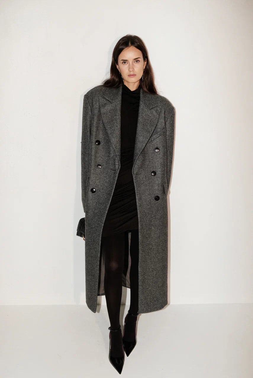 Ищете пальто на осень? Присмотритесь к вариантам локальных брендов (фото 13)