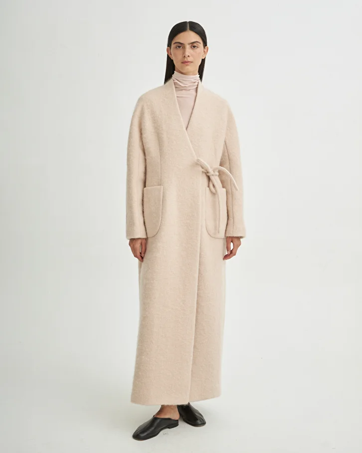 Ищете пальто на осень? Присмотритесь к вариантам локальных брендов (фото 17)