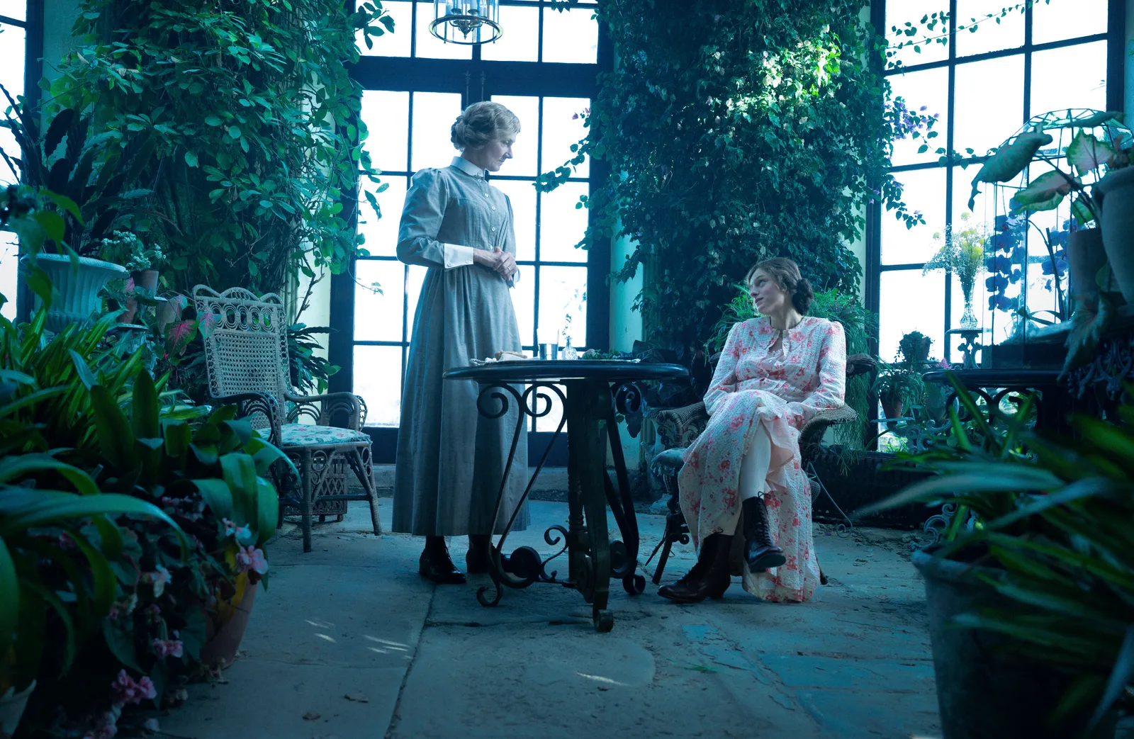 В Сети появились первые кадры из фильма «Любовник леди Чаттерли» с Эммой Коррин (фото 1)