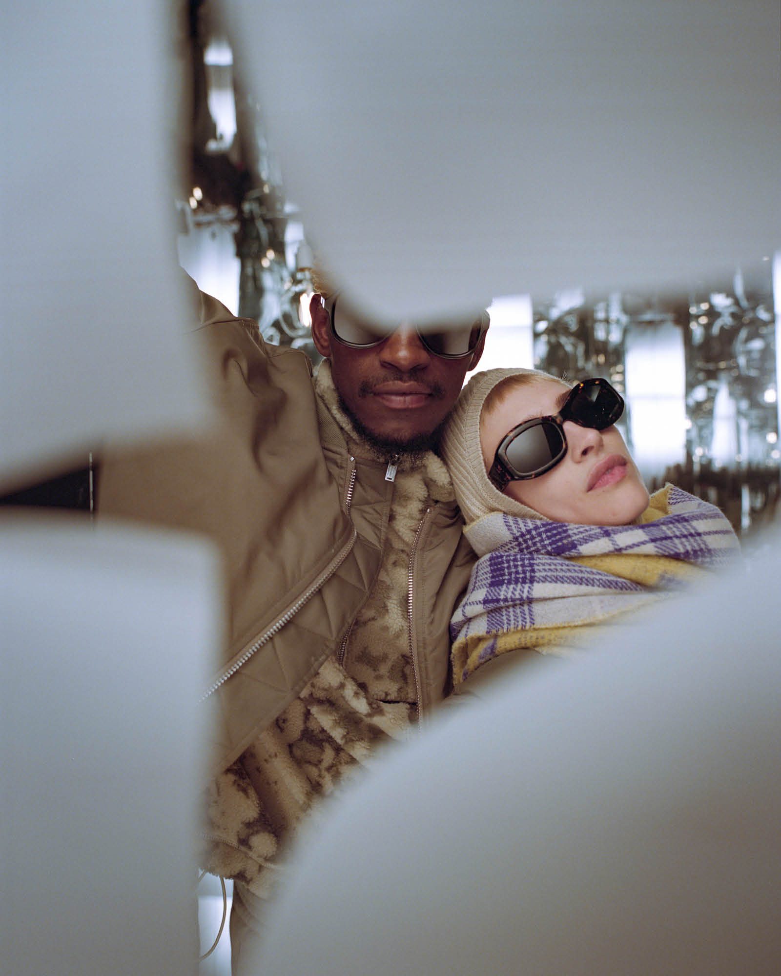 Рэпер A$AP Nast и российская модель Лера Абова снялись в праздничной кампании Holzweiler (фото 4)