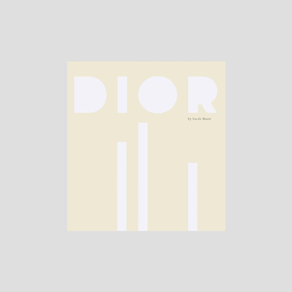 Что читать или просто листать этой зимой. 5 новых книг и альбомов о моде (фото 7)