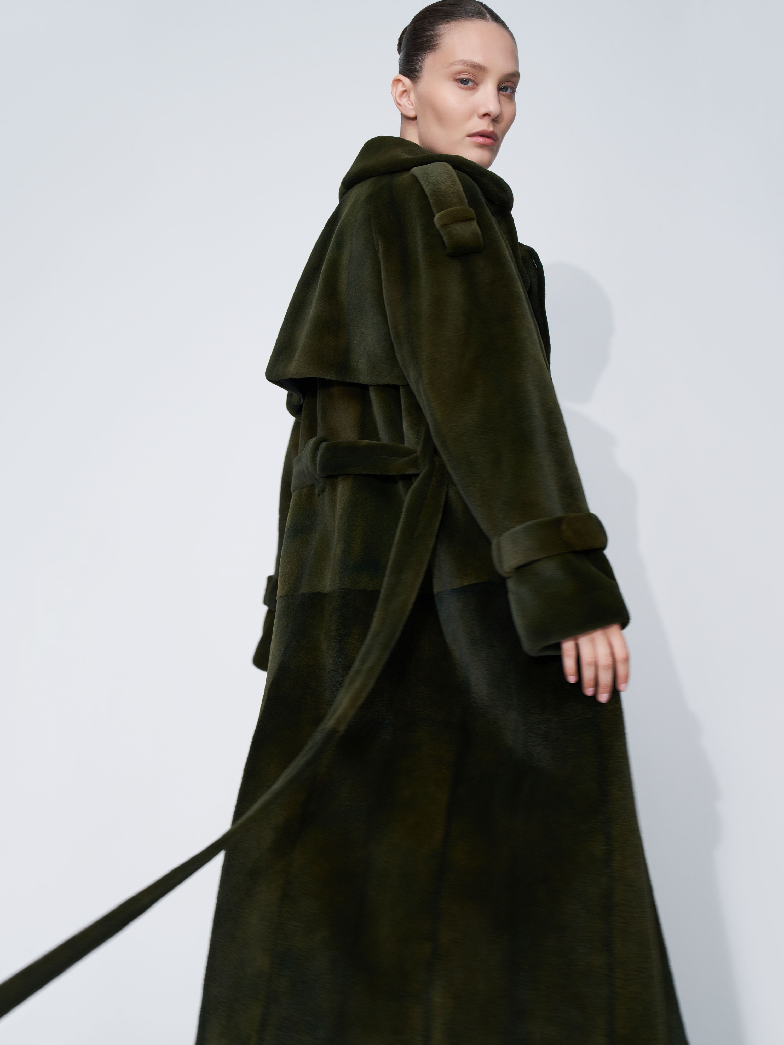 Почему мех — новый черный и как правильно его носить сегодня (фото 2)