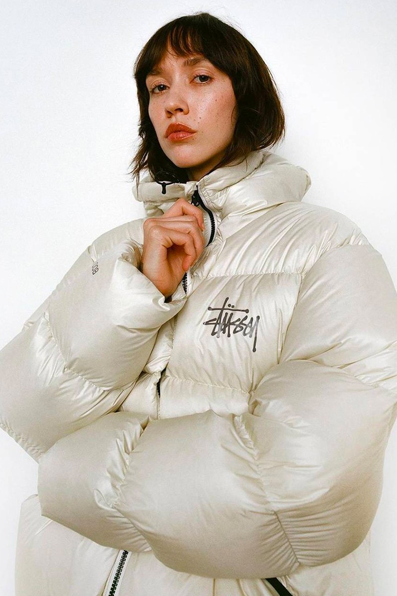 Stüssy показал новую праздничную коллекцию (фото 1)