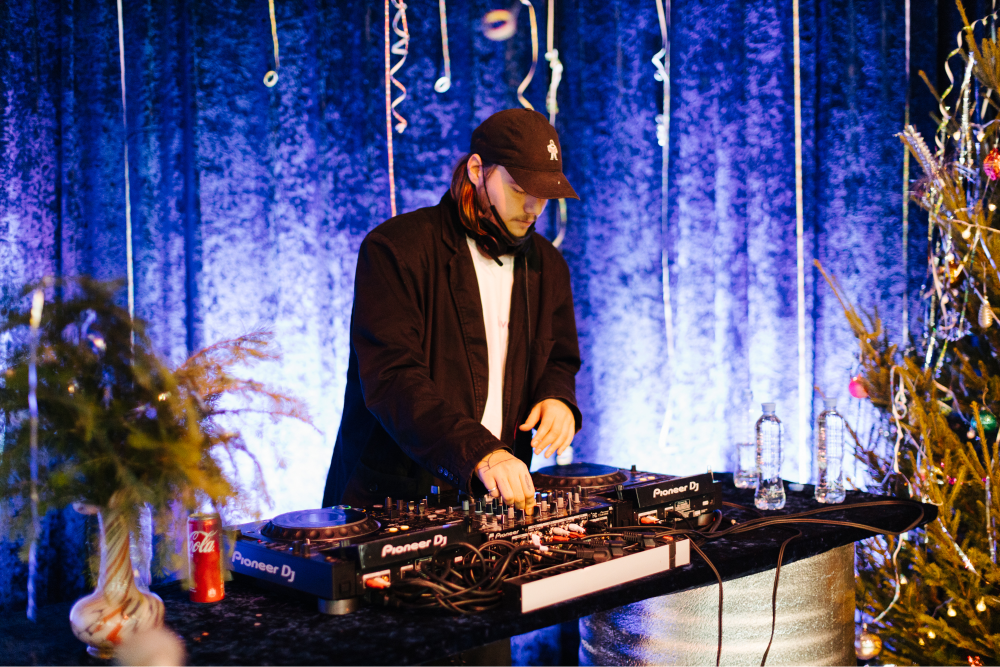 Новогодний «Ламбада-маркет» пройдет в московском пространстве «Поле» (фото 4)