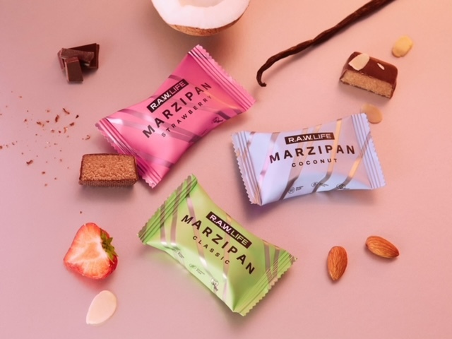 R.A.W. Life выпустил коллекцию новогодних марципанов (фото 2)