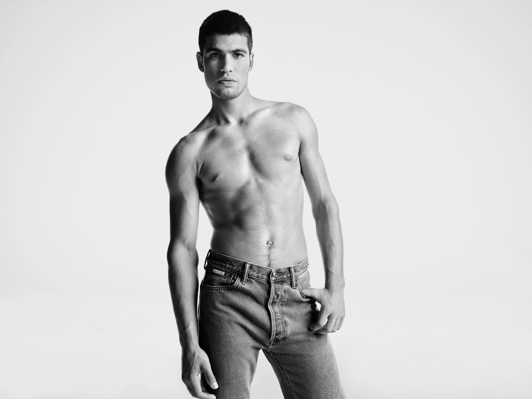 Карлос Алькарас снялся в кампании Calvin Klein (фото 1)
